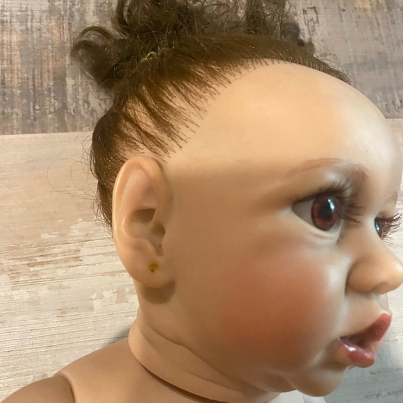 Realistic baby doll - Picture 10 of 14